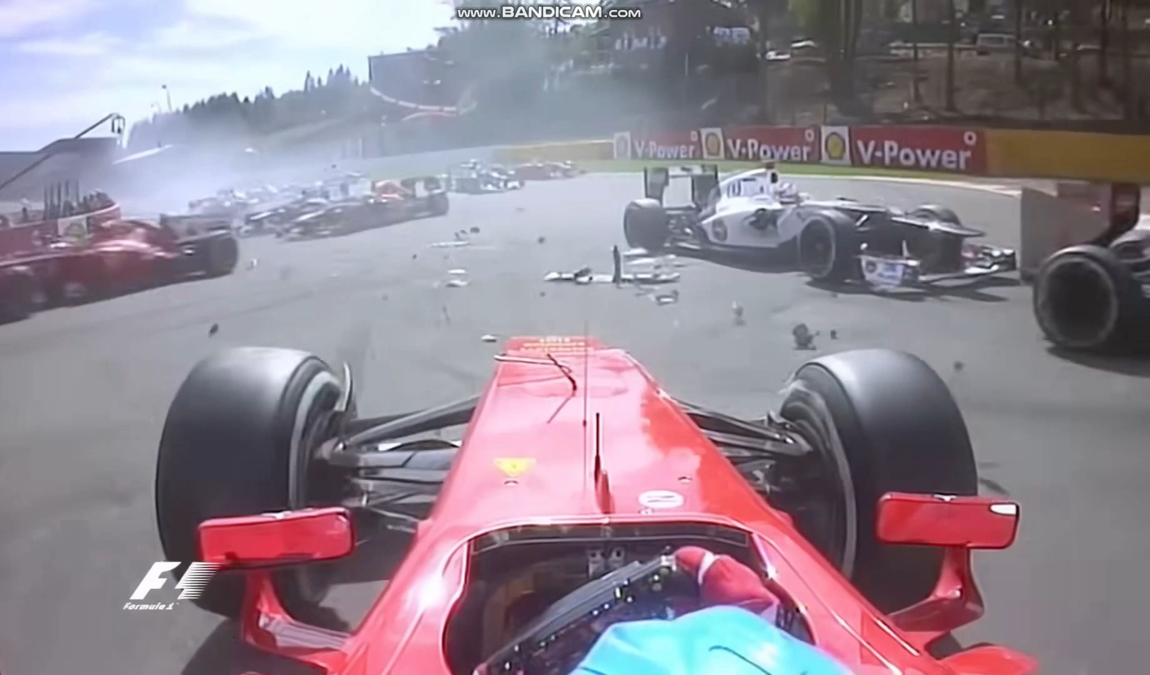 精彩瞬间频现，赛场气氛紧张刺激的简单介绍